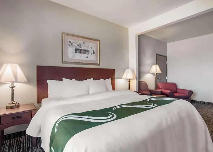 Quality Inn Parsons North
