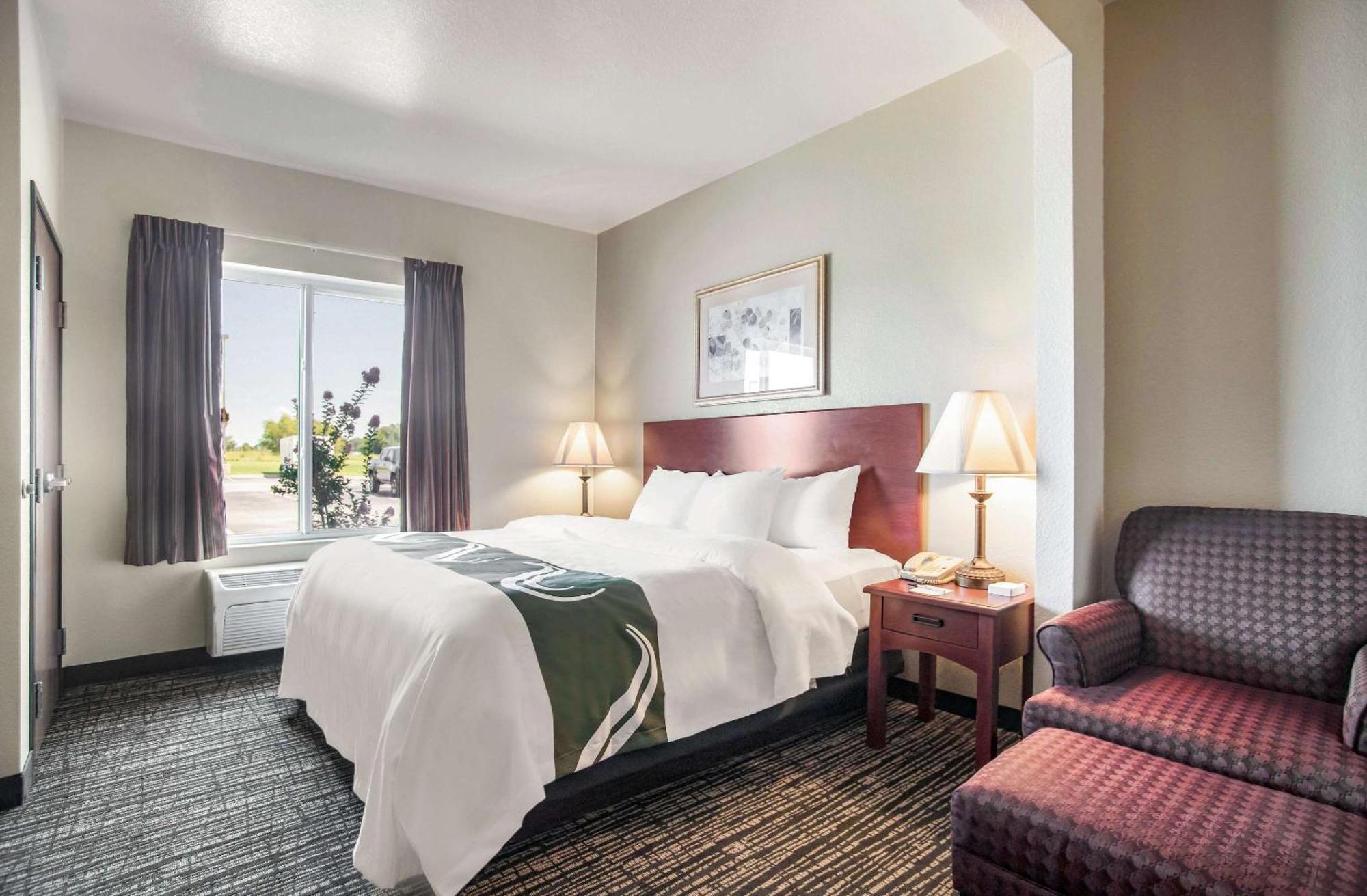 Hotel Quality North 2*