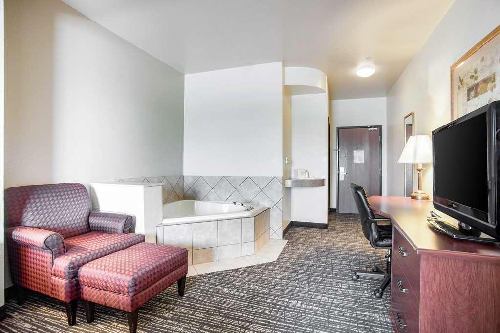 Hotel Quality North 2*