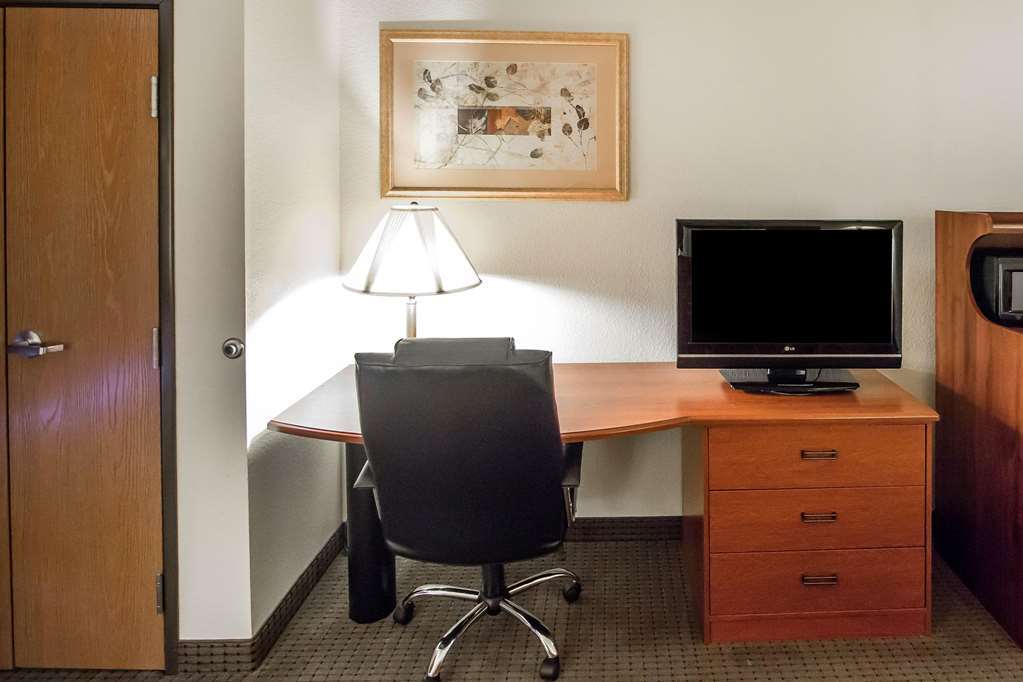 Hotel Quality North Parsons